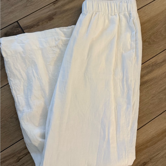 Abercrombie & Fitch White Wide Leg Pants - Picture 2 of 6